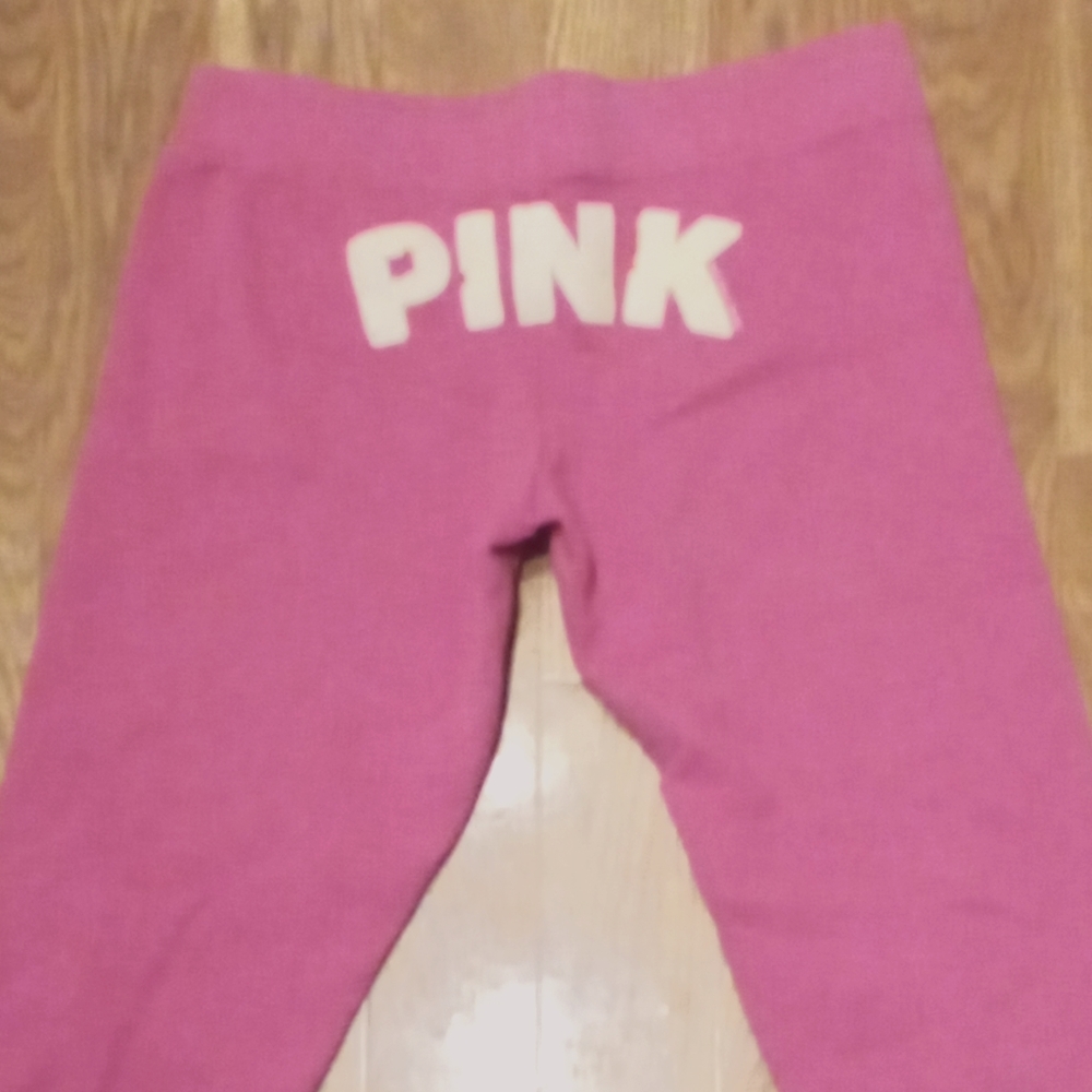 Cropped PINK brand sweatpants